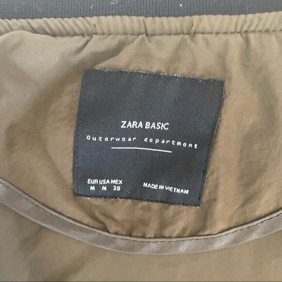 Zara Basic Green Lightweight Zipper Jacket Medium Spring - Picture 5 of 9